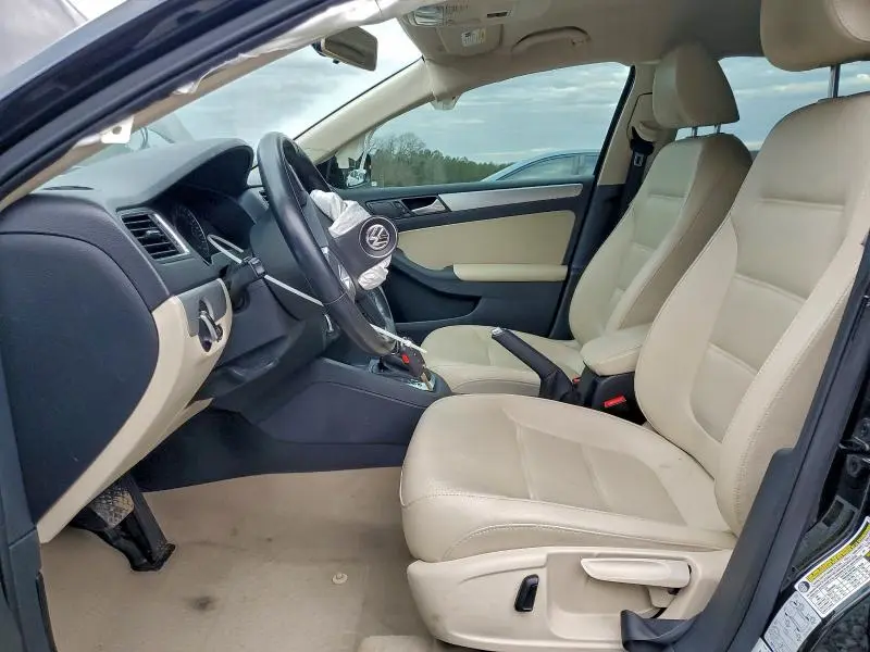 2014 VOLKSWAGEN JETTA SE  