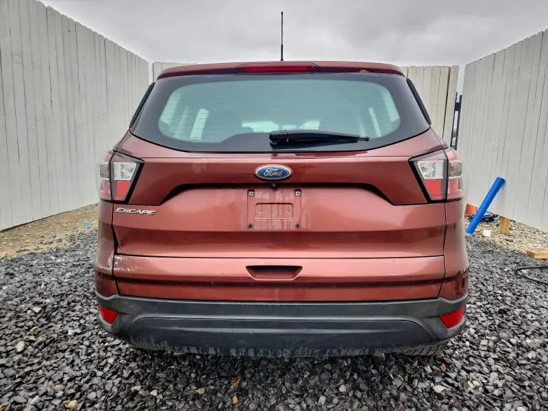 2018 FORD ESCAPE S  