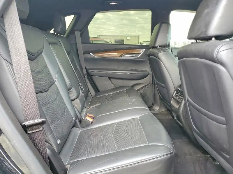 2019 CADILLAC XT5 PLATINUM  