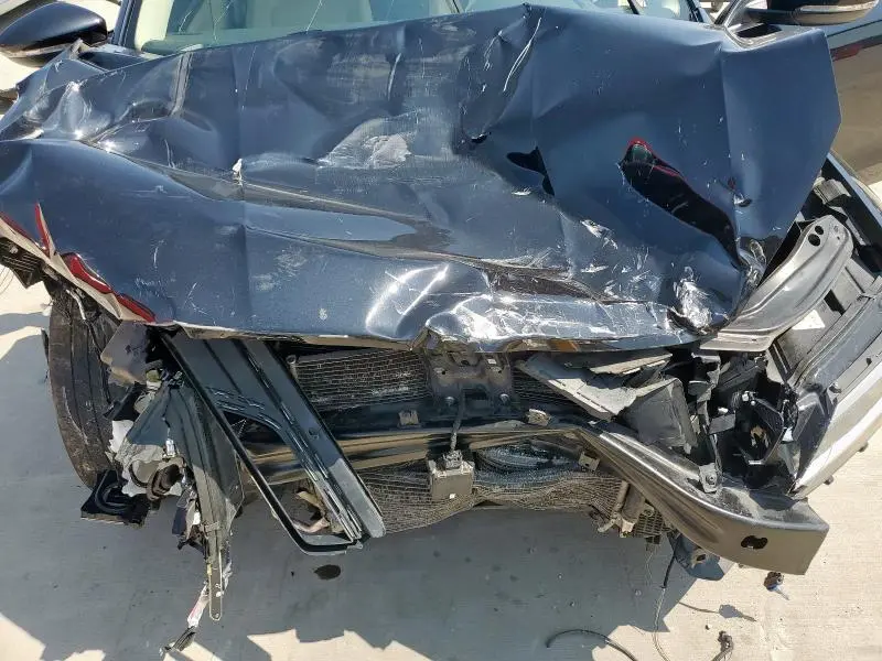 2018 VOLKSWAGEN PASSAT SE  