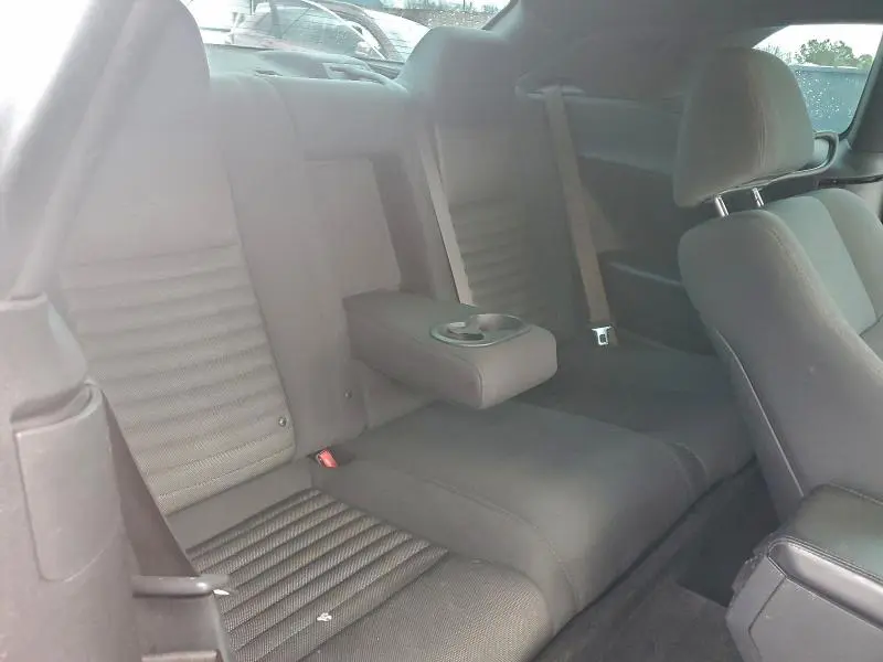 2012 DODGE CHALLENGER SXT  