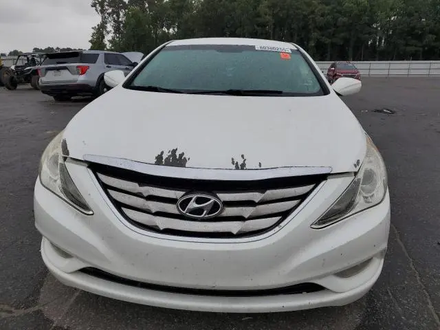 2011 HYUNDAI SONATA SE