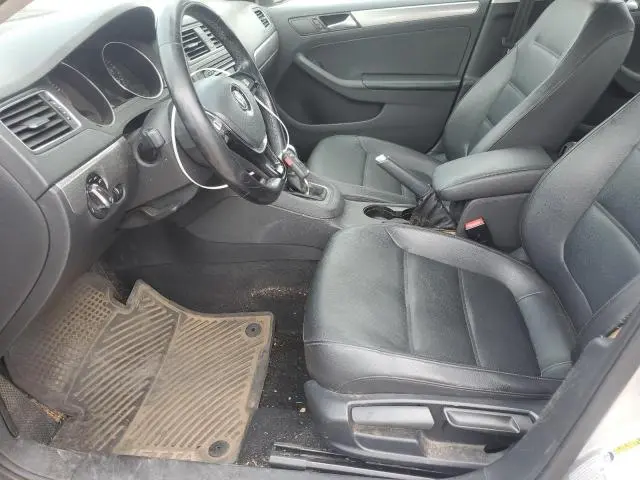 2015 VOLKSWAGEN JETTA SE  