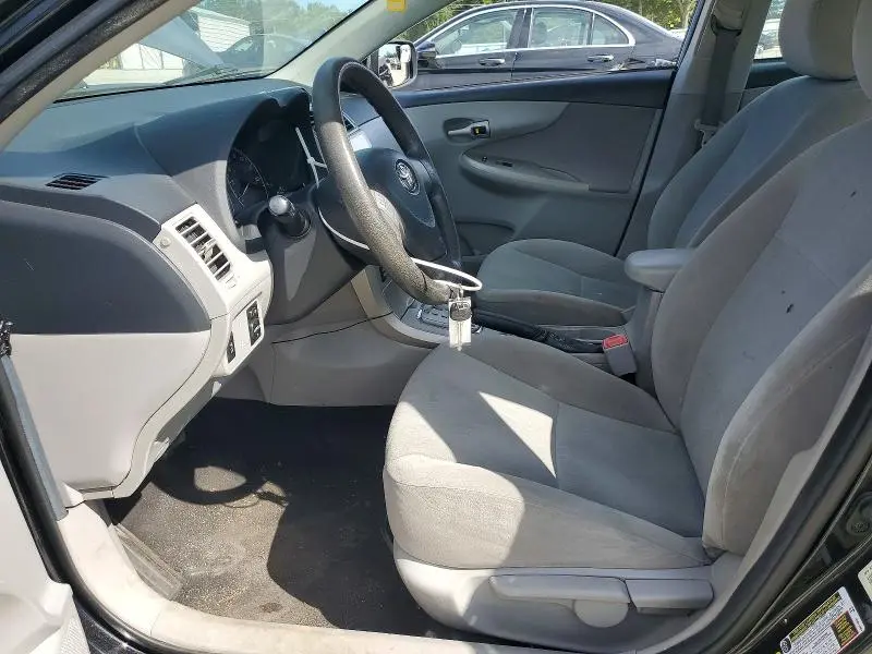 2012 TOYOTA COROLLA LE  