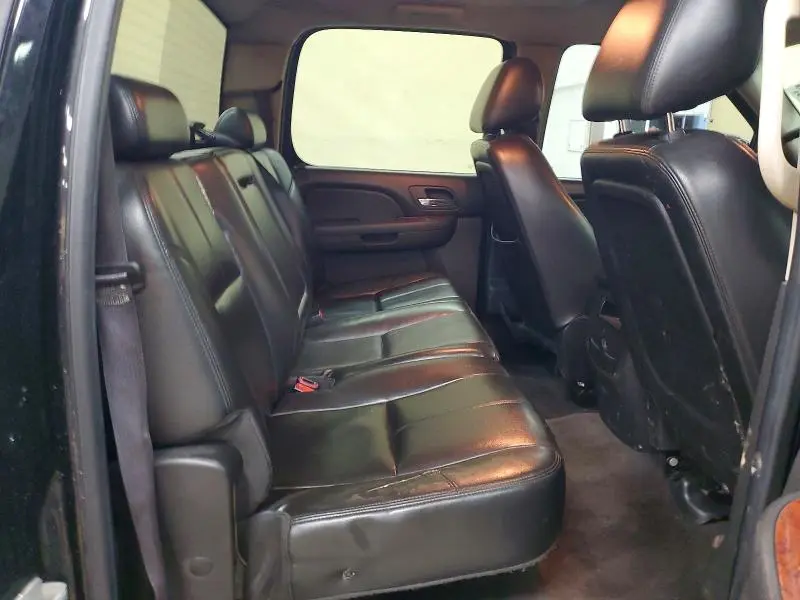 2011 CHEVROLET SILVERADO K1500 LTZ  