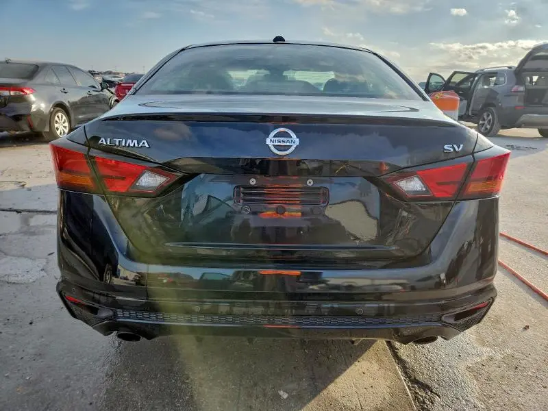 2019 NISSAN ALTIMA SV  