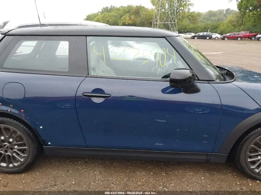 2025 MINI HARDTOP COOPER S