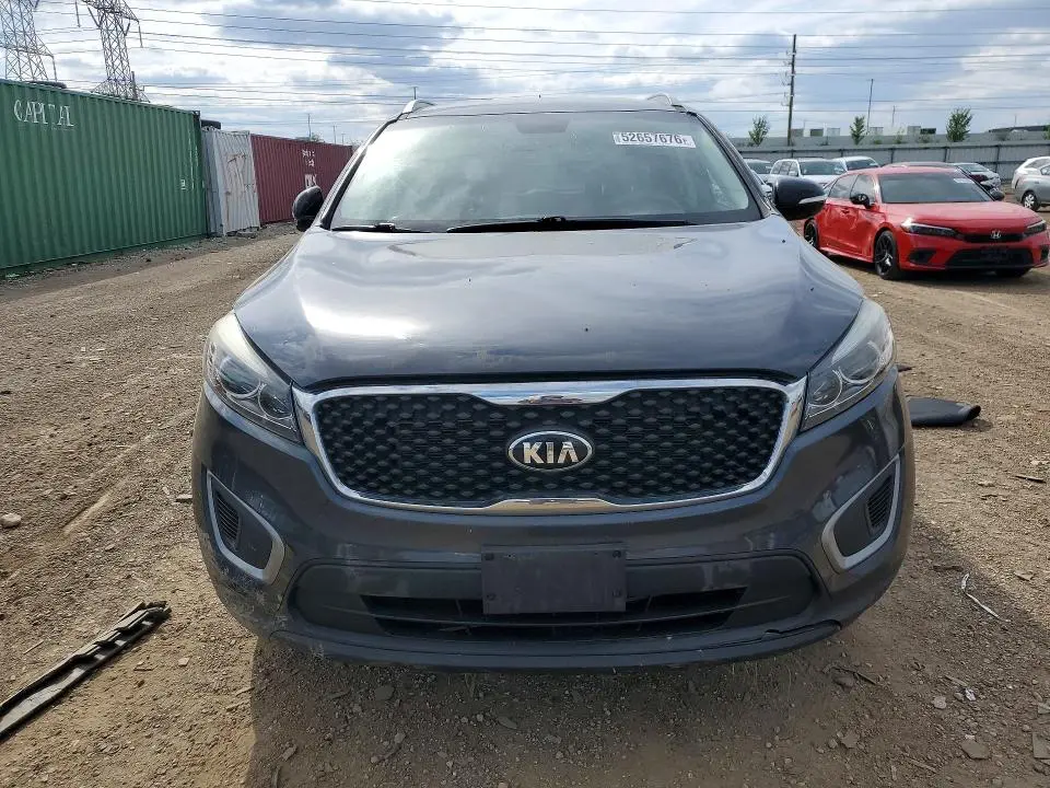 2017 KIA SORENTO LX  