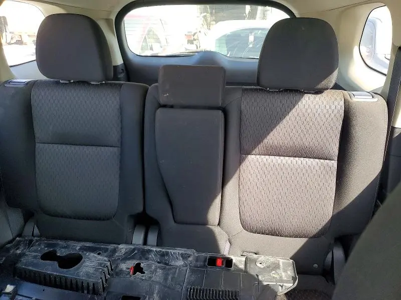 2015 MITSUBISHI OUTLANDER ES  
