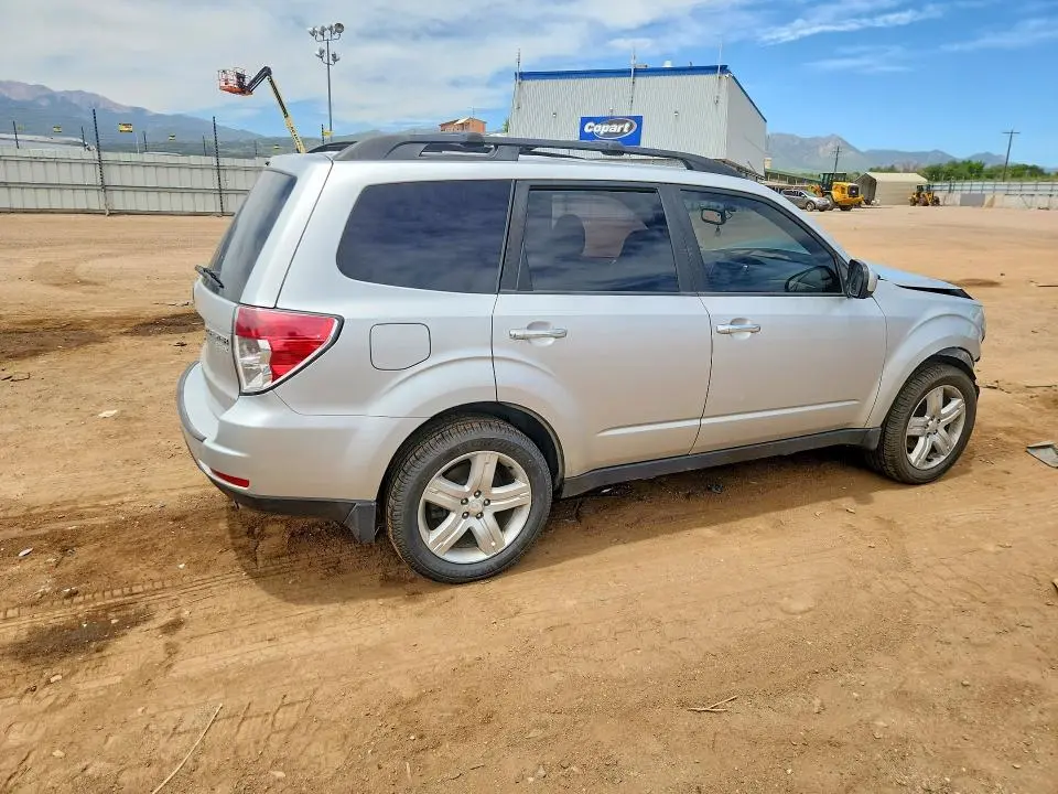 2010 SUBARU FORESTER 2.5X LIMITED  