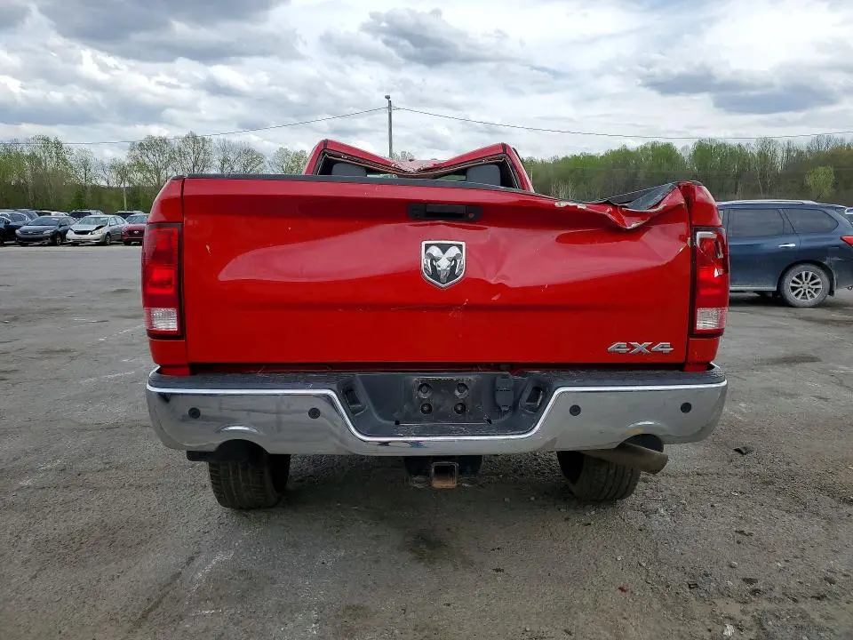 2016 RAM 2500 ST  
