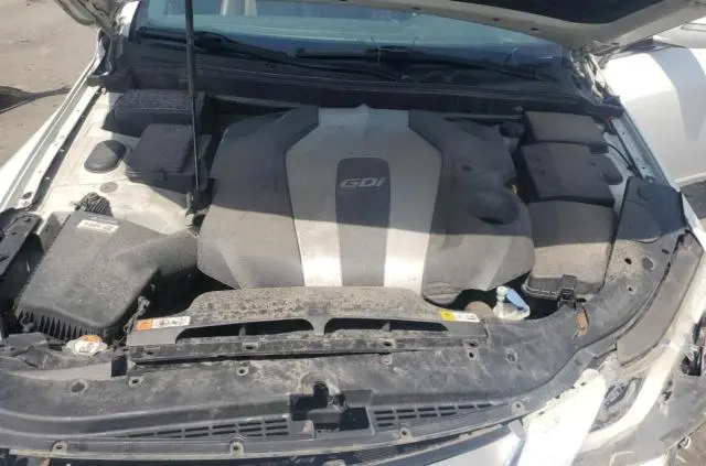2013 HYUNDAI GENESIS 3.8L  