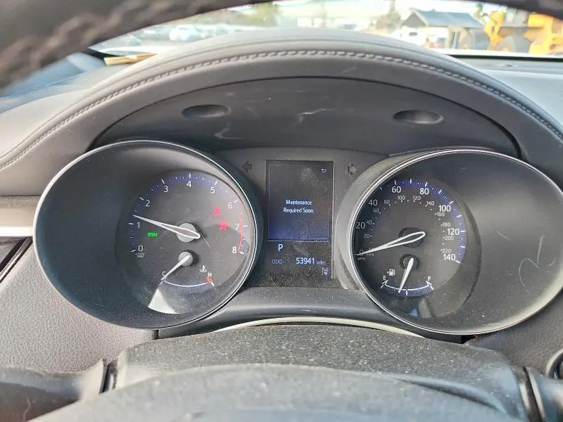 2019 TOYOTA C-HR LE  