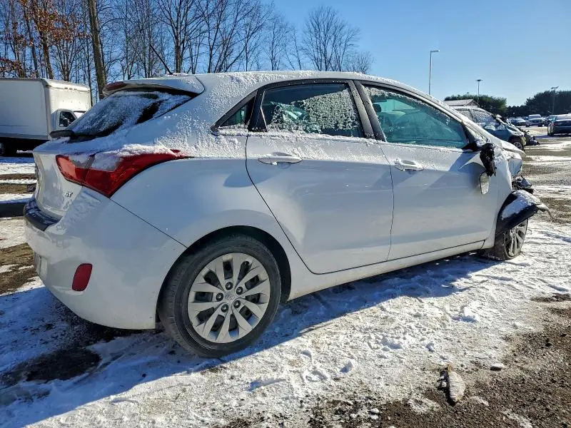 2017 HYUNDAI ELANTRA GT   