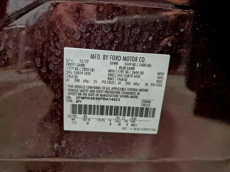 2023 FORD EDGE TITANIUM  