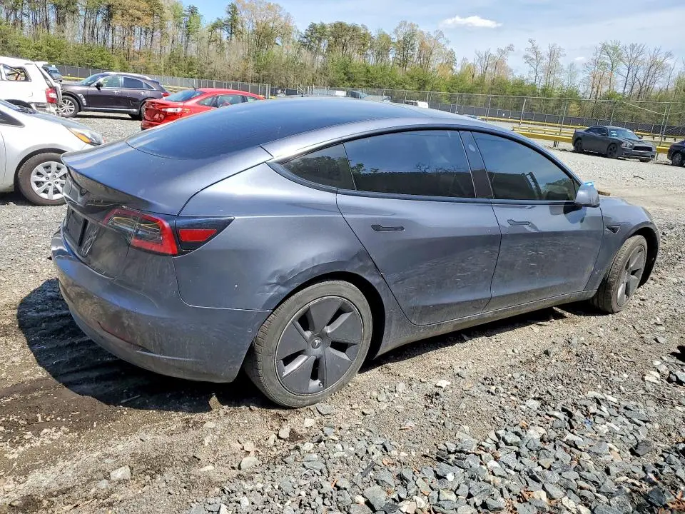 2022 TESLA MODEL 3   