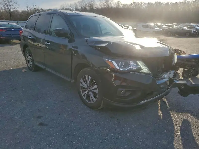 2019 NISSAN PATHFINDER S  