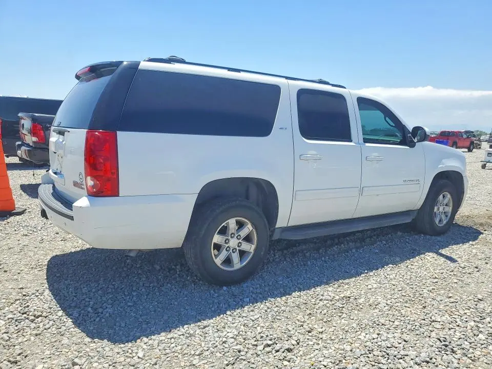 2011 GMC YUKON XL K1500 SLT  