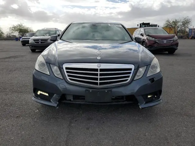 2010 MERCEDES-BENZ E 550  