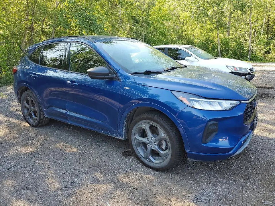 2023 FORD ESCAPE ST LINE  