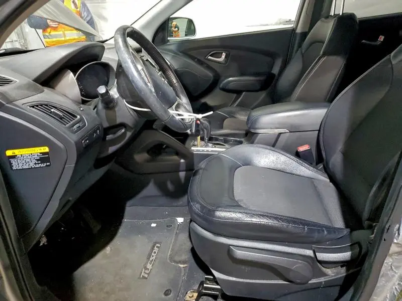 2013 HYUNDAI TUCSON GLS  