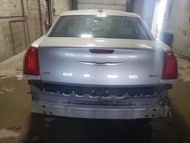 2017 CHRYSLER 300 LIMITED  