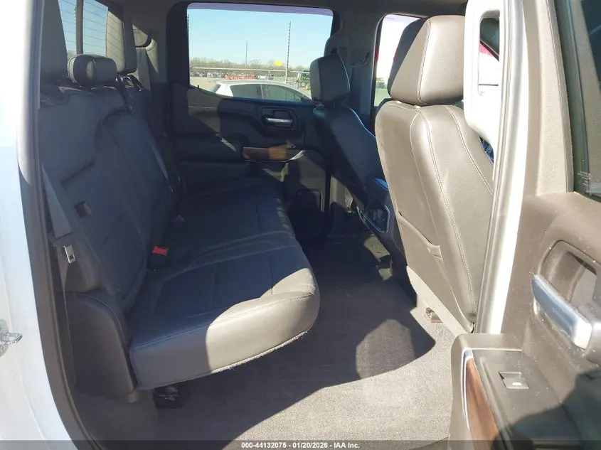 2020 GMC SIERRA 1500 4WD  SHORT BOX SLT