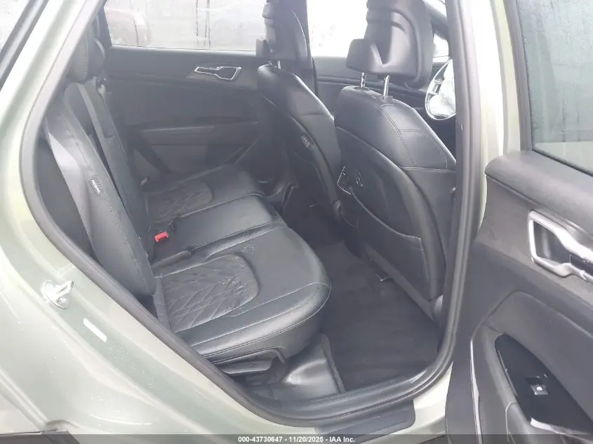 2024 KIA SPORTAGE X-LINE