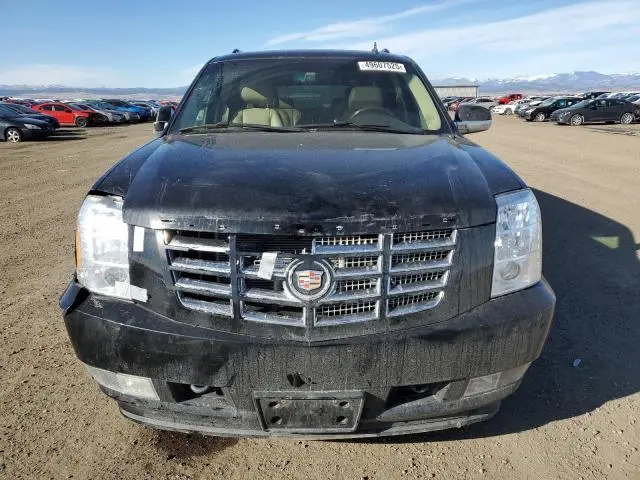 2011 CADILLAC ESCALADE ESV PREMIUM  