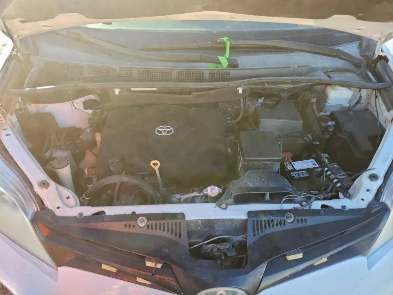 2020 TOYOTA SIENNA L  