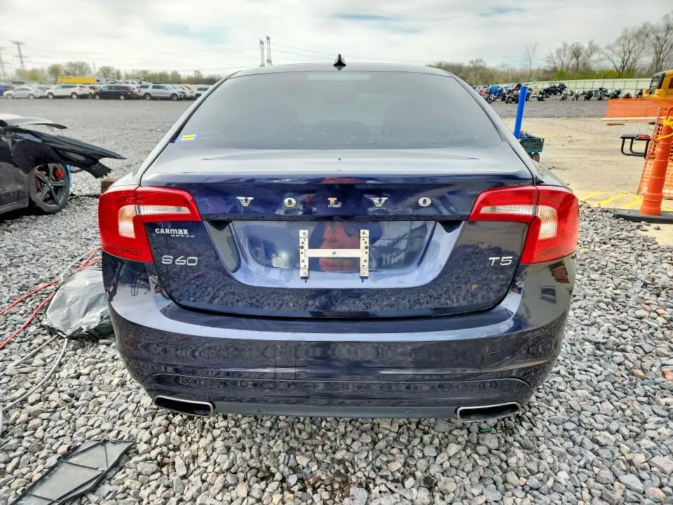 2016 VOLVO S60 PREMIER  