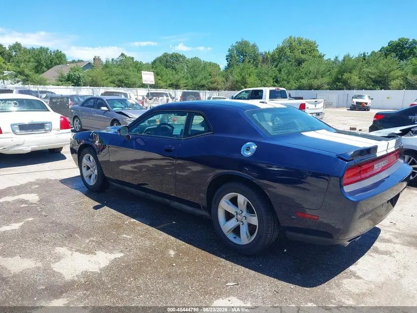 2013 DODGE CHALLENGER SXT PLUS