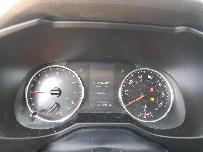 2019 TOYOTA RAV4 XLE  