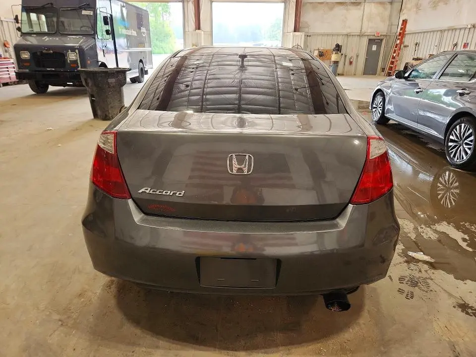 2010 HONDA ACCORD LX  