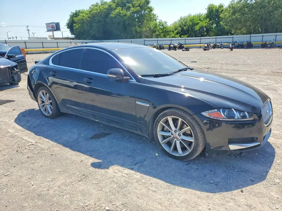 2015 JAGUAR XF 3.0 SPORT  