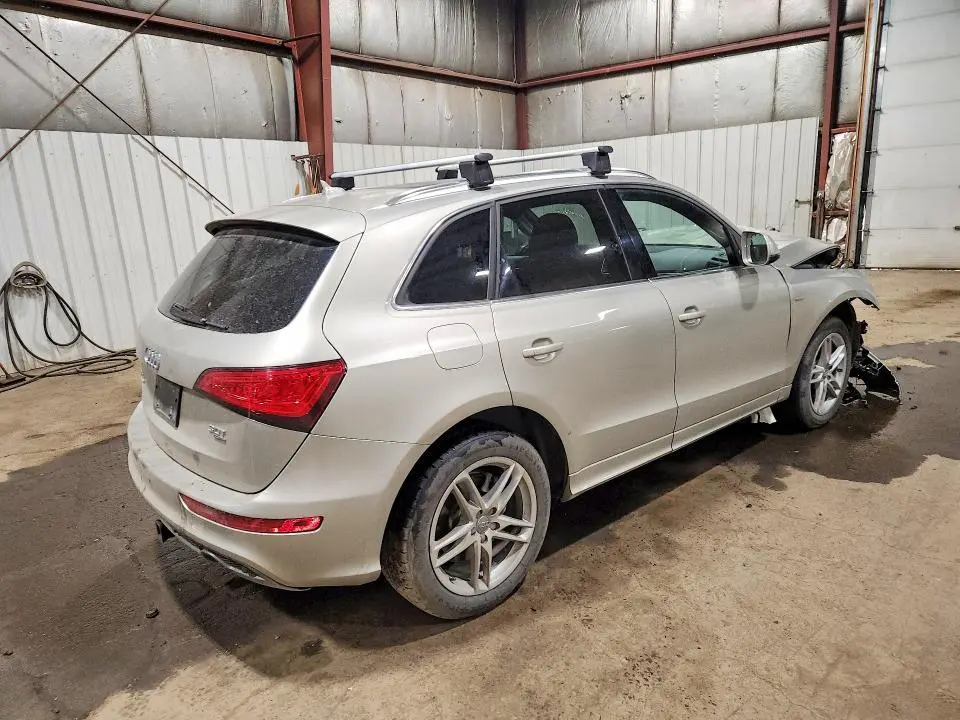 2013 AUDI Q5 PREMIUM PLUS  