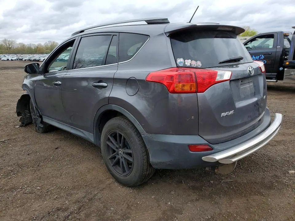 2015 TOYOTA RAV4 LE  