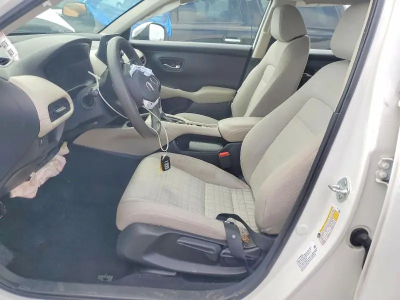 2023 HONDA HR-V LX  