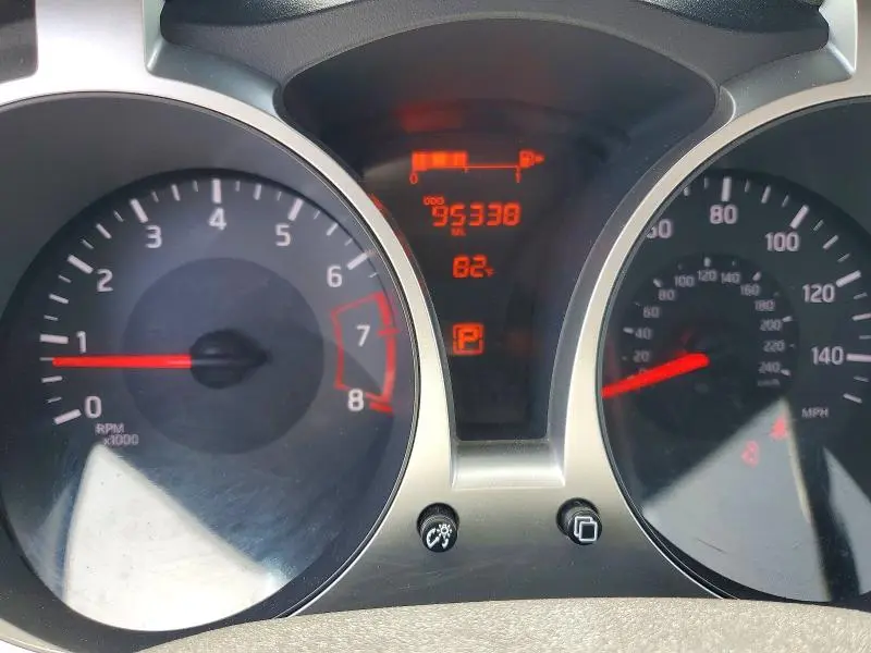 2017 NISSAN JUKE S  