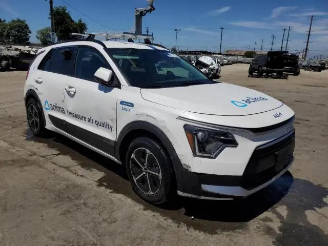 2025 KIA NIRO EX  