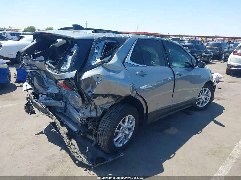 2024 CHEVROLET EQUINOX FWD LT