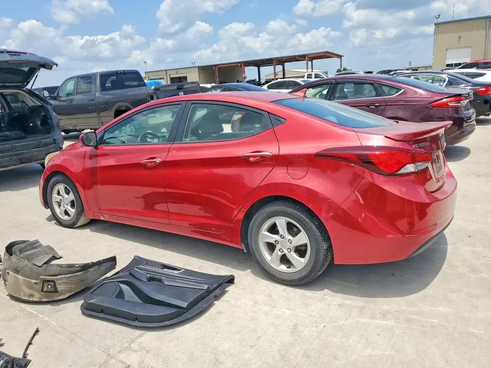 2015 HYUNDAI ELANTRA SE  