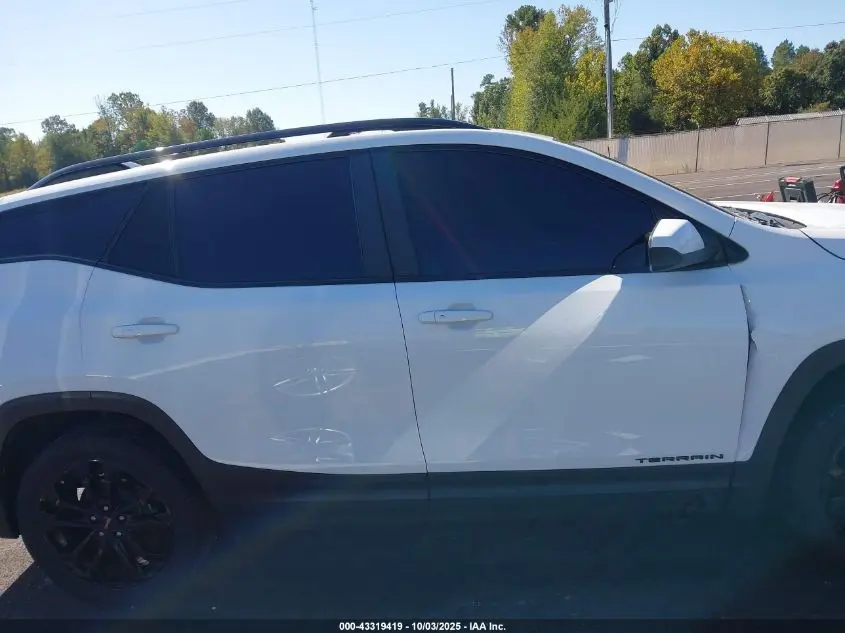 2022 GMC TERRAIN FWD SLE