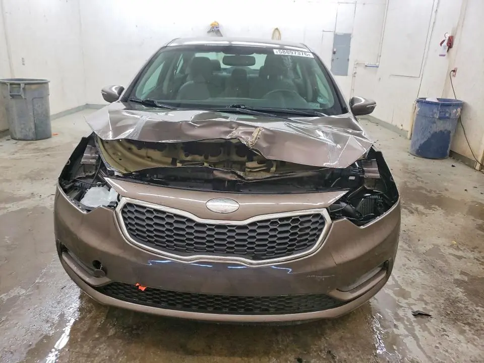 2014 KIA FORTE LX  