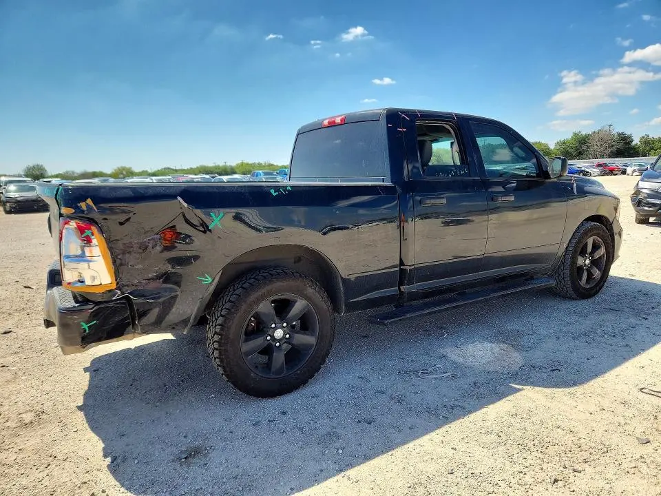 2014 RAM 1500 ST  