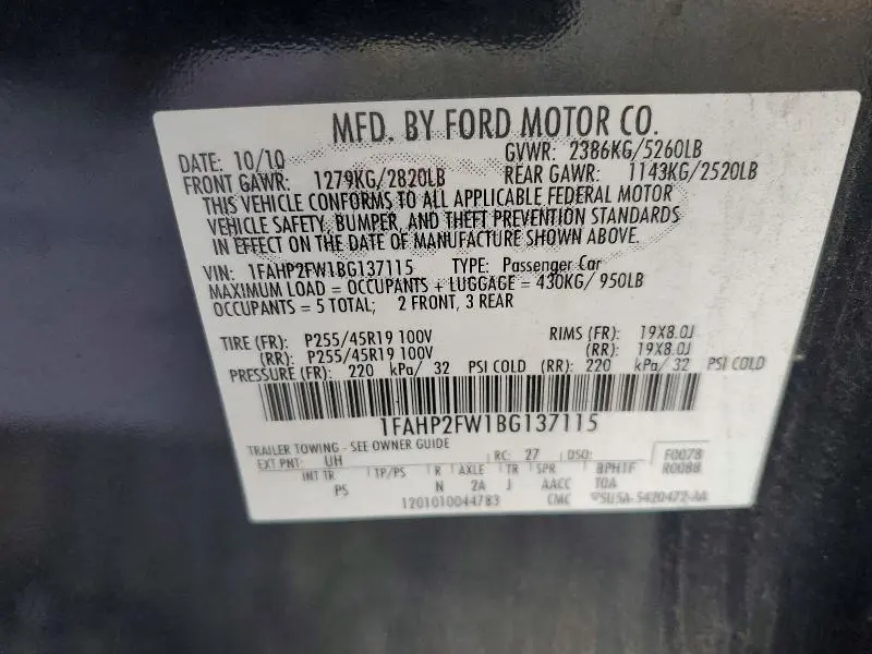 2011 FORD TAURUS LIMITED  