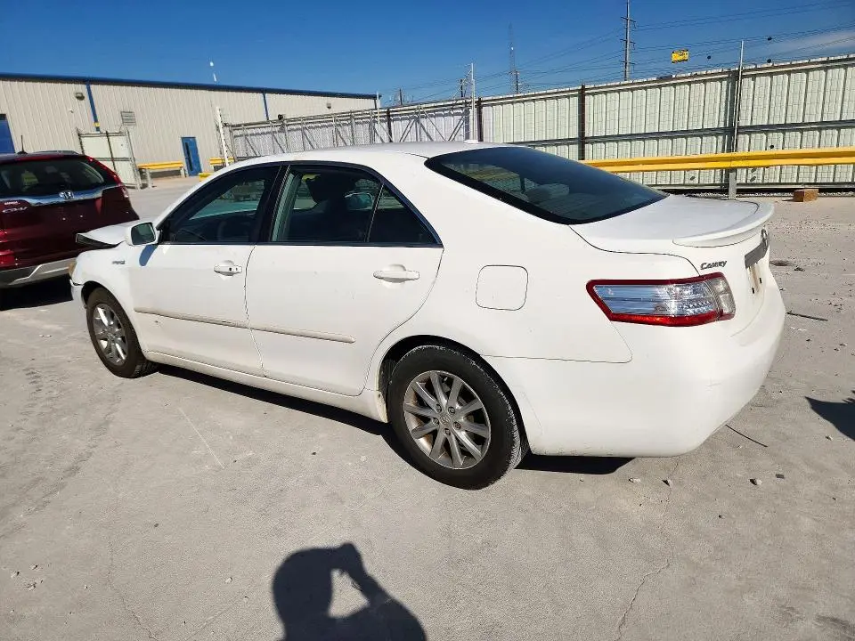 2010 TOYOTA CAMRY HYBRID  