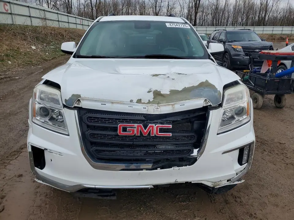 2017 GMC TERRAIN SLE  