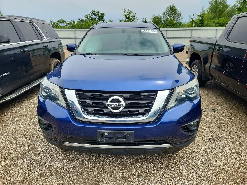 2018 NISSAN PATHFINDER SV  