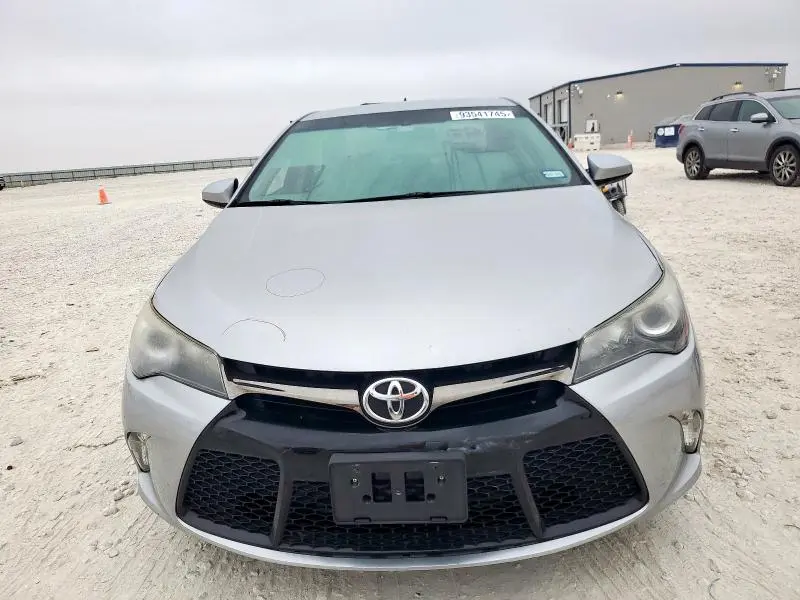 2015 TOYOTA CAMRY LE  